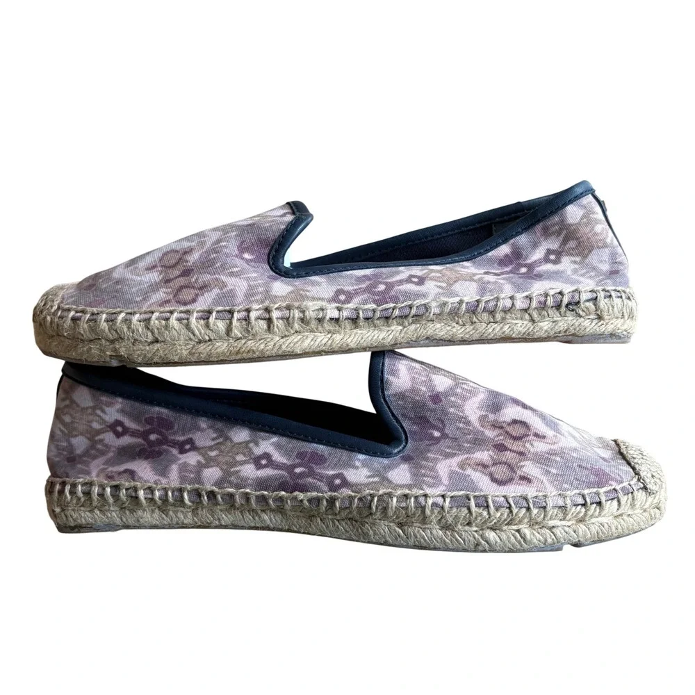 NWOB Tory Burch Purple Ikat Canvas Espadrille Flats Gold Logo Navy Leather‎ Trim